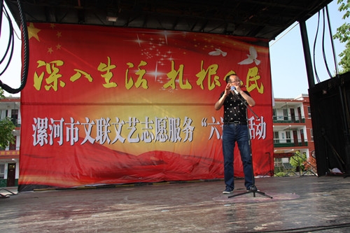 精彩的笛子独奏_副本.jpg